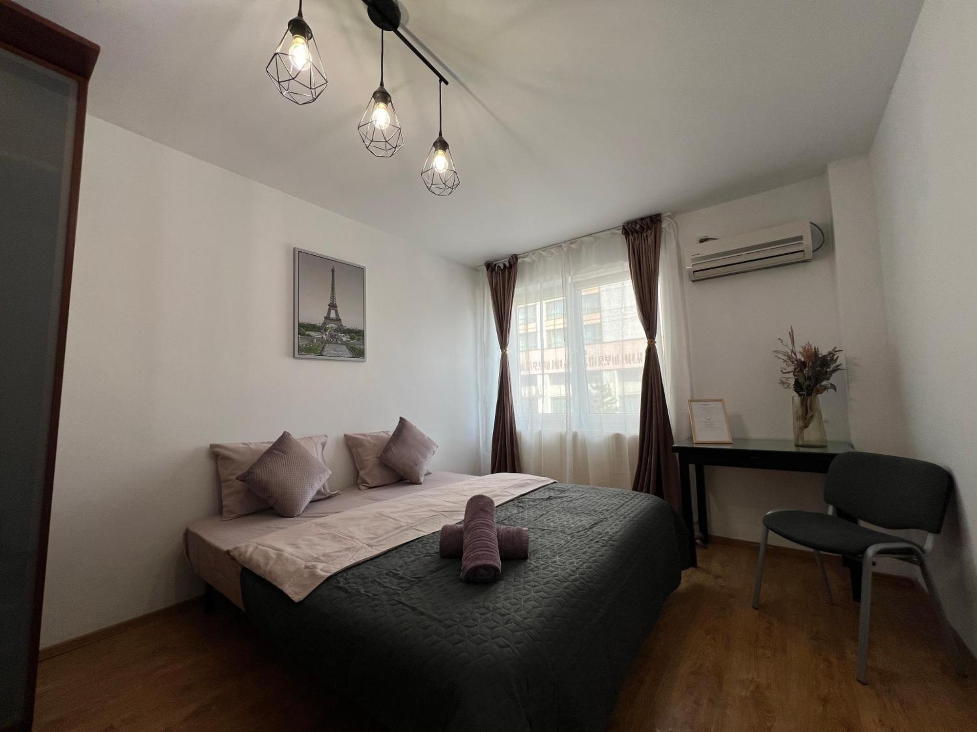 2 Rooms Apartment City Center Iasi Bagian luar foto
