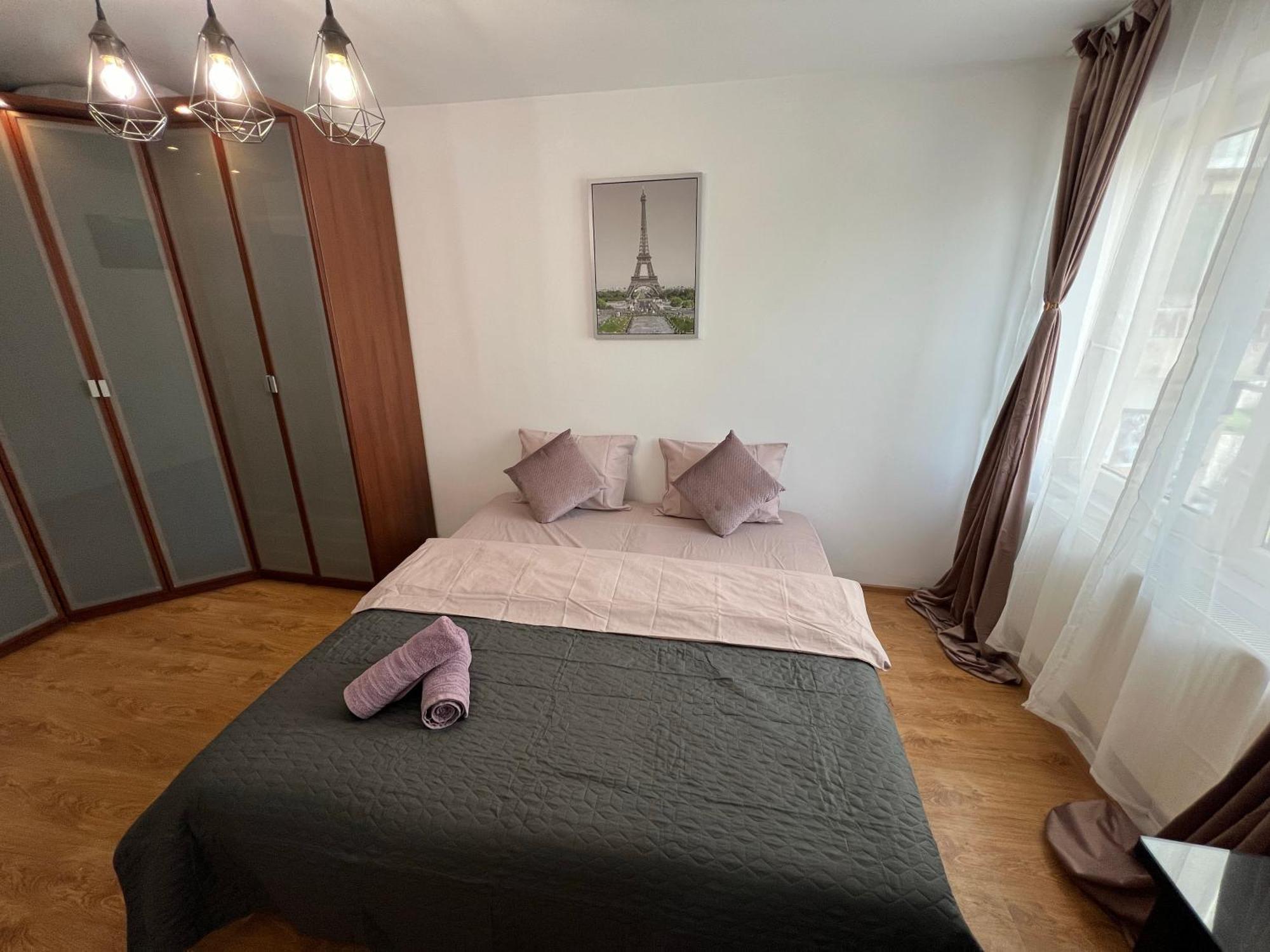 2 Rooms Apartment City Center Iasi Bagian luar foto