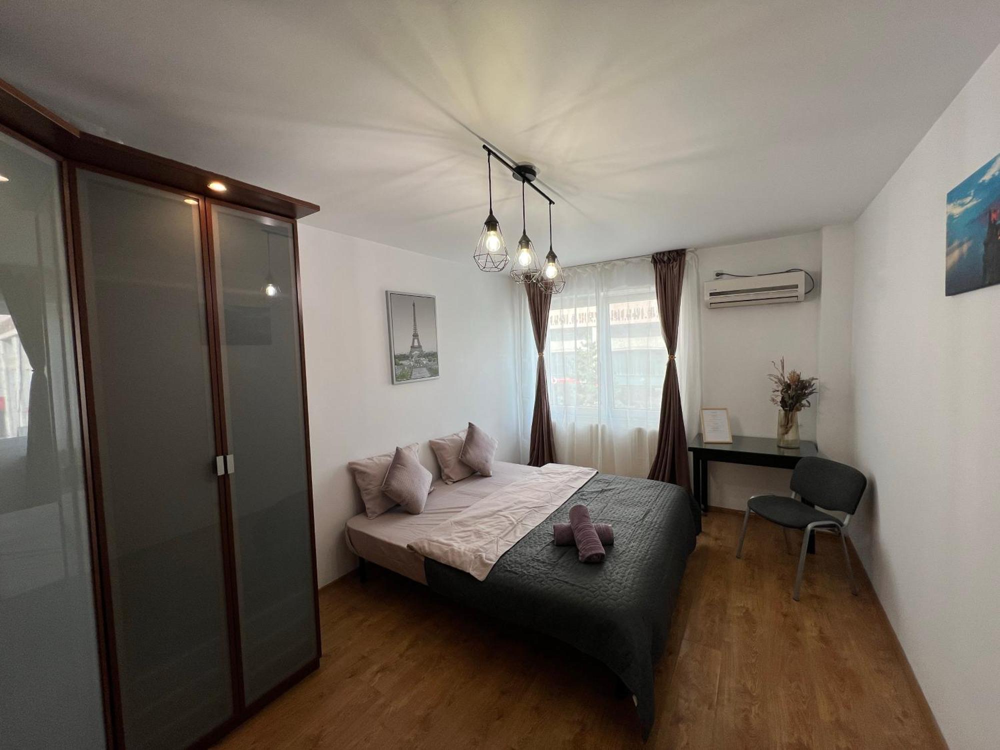 2 Rooms Apartment City Center Iasi Bagian luar foto
