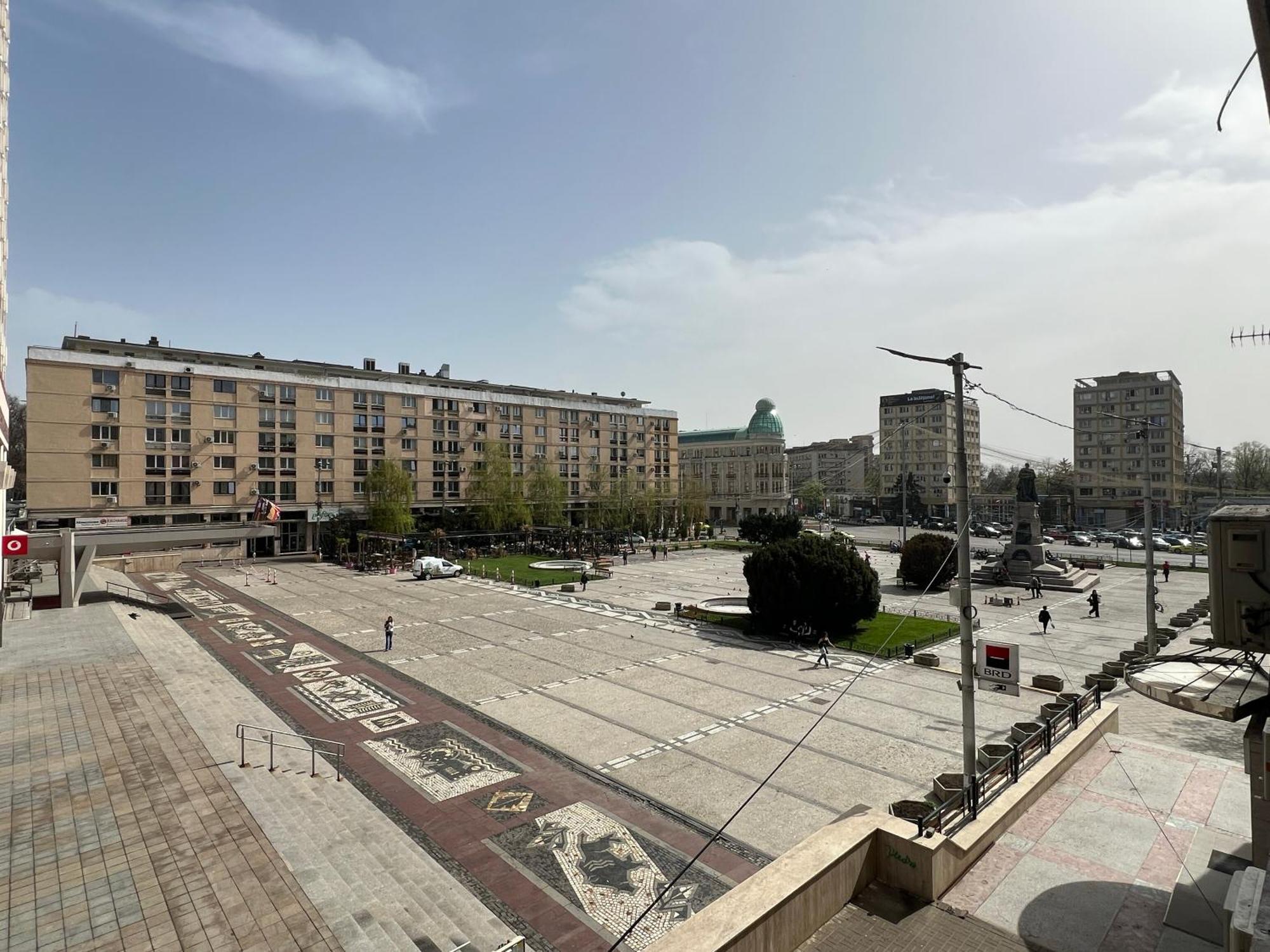 2 Rooms Apartment City Center Iasi Bagian luar foto